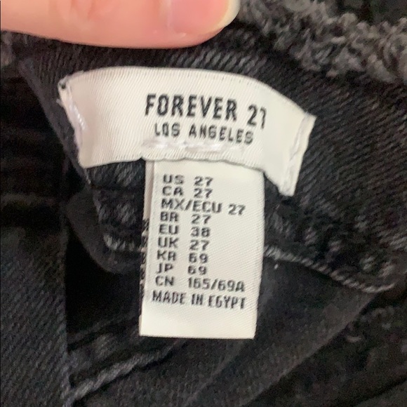 Forever 21 High Waist Crop Mom Jeans - Picture 4 of 5